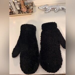 Cozy Black Fuzzy Mittens